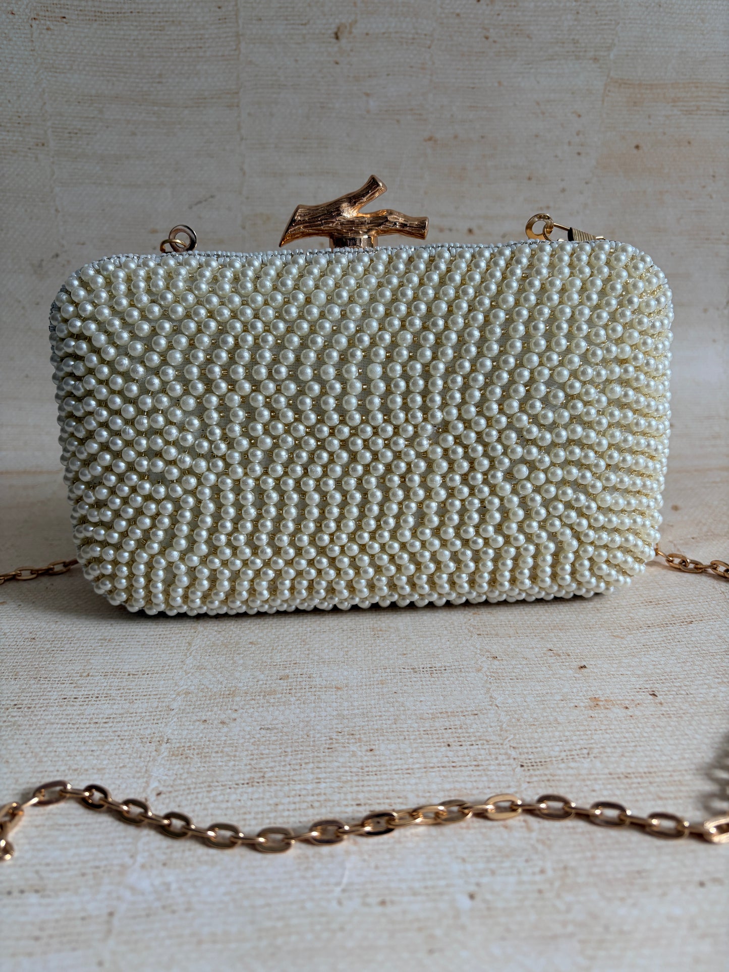 Pearl Heaven (Rectangular Clutch) (ST290)