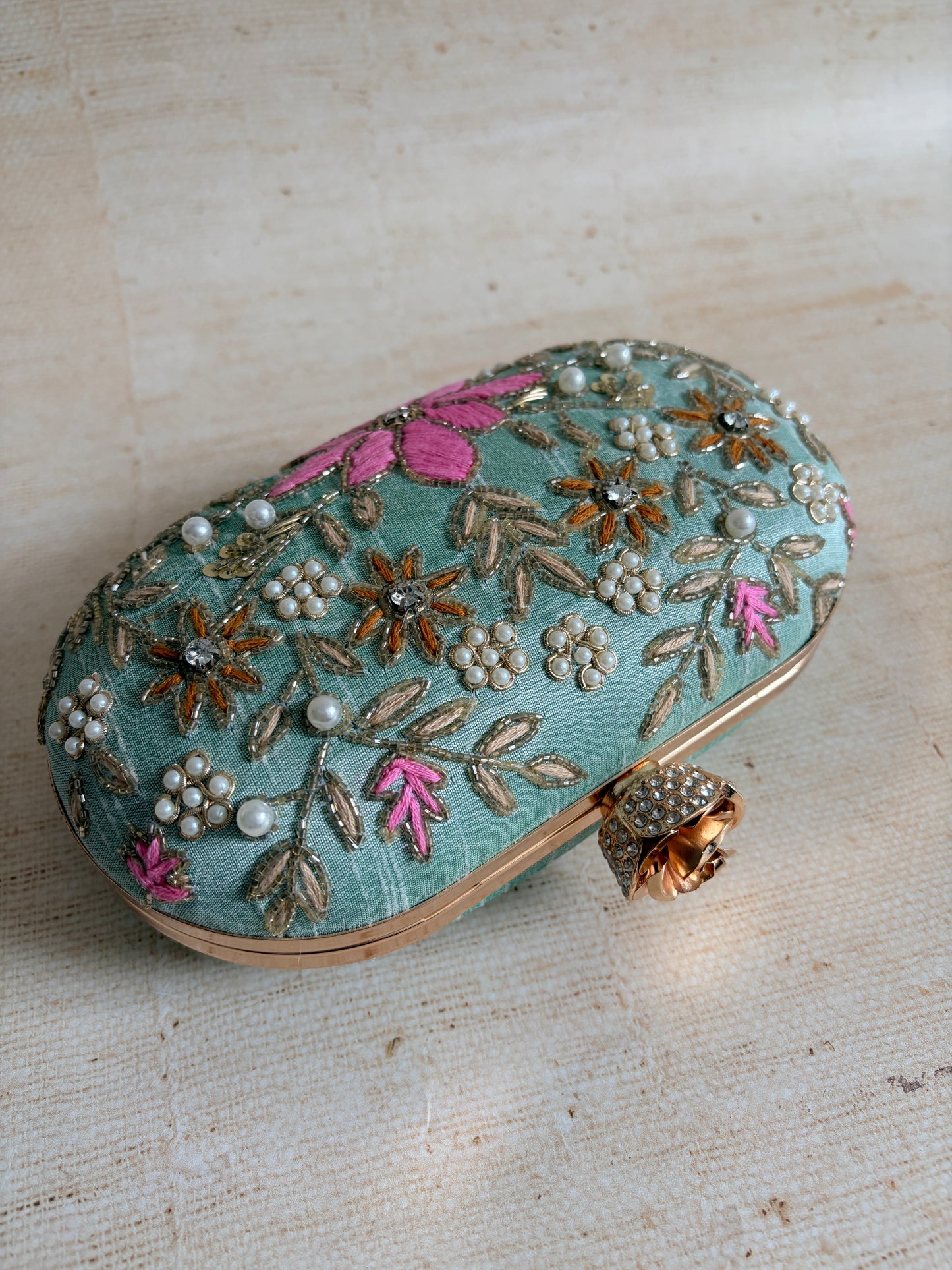 Amelia Green Oval Clutch (ST11203)