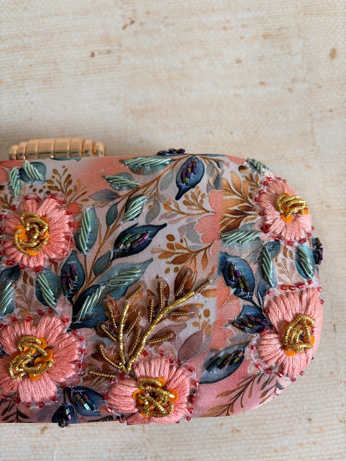 Amalfi Floral Oval Clutch (ST1234) (Pink)