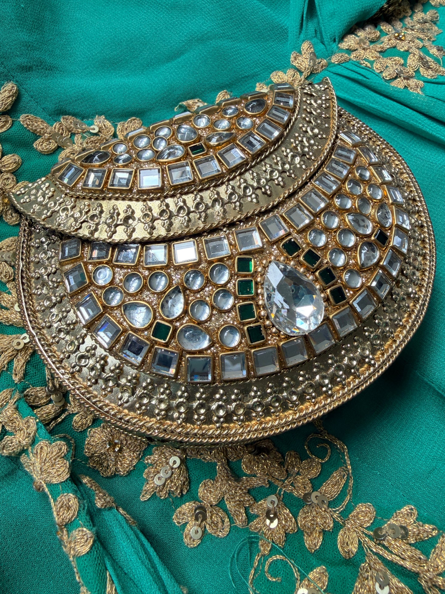 Janat Mini Brass Metal Kundan Clutch (ST1231)