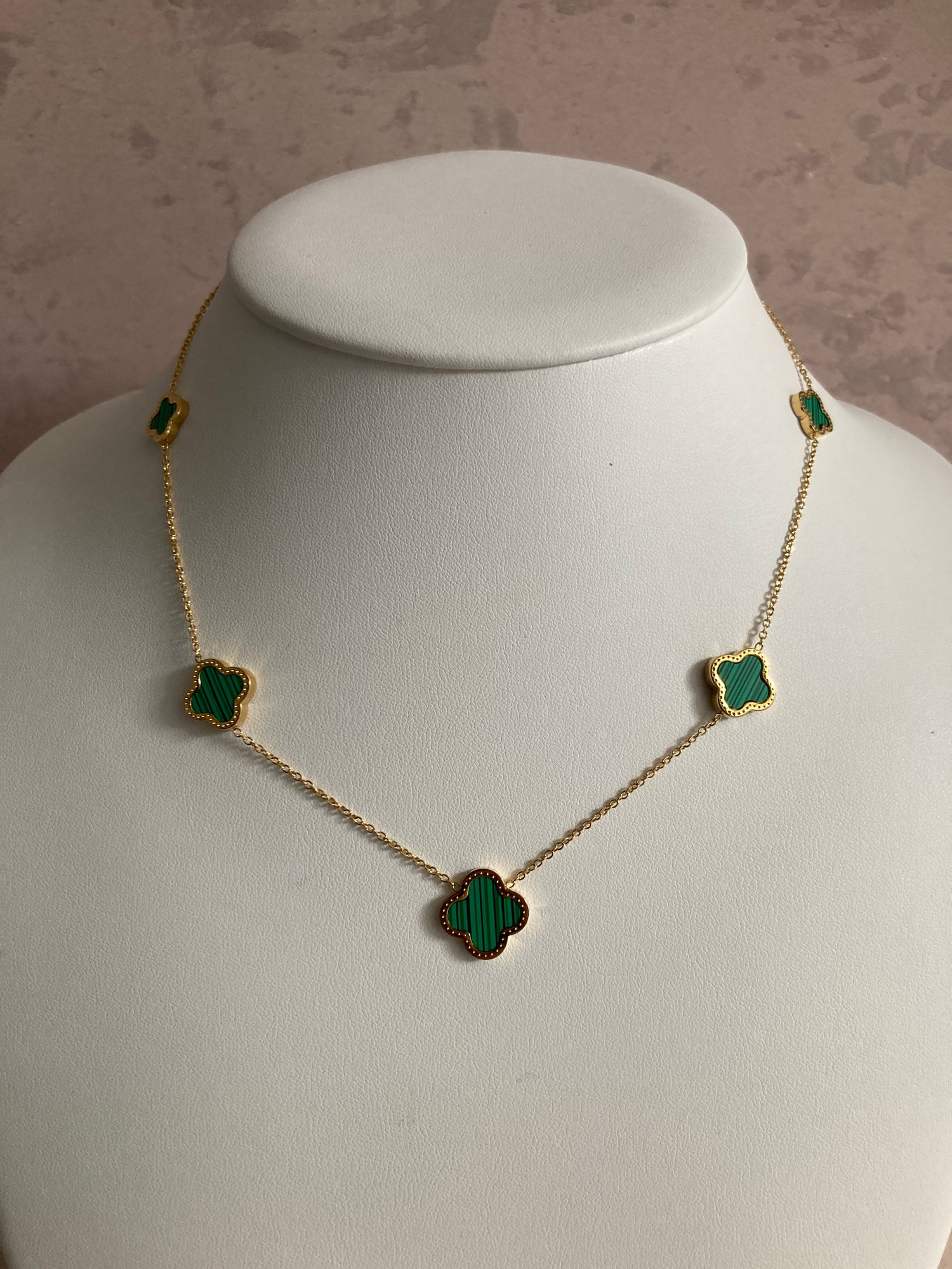 4 clover leaf necklace
