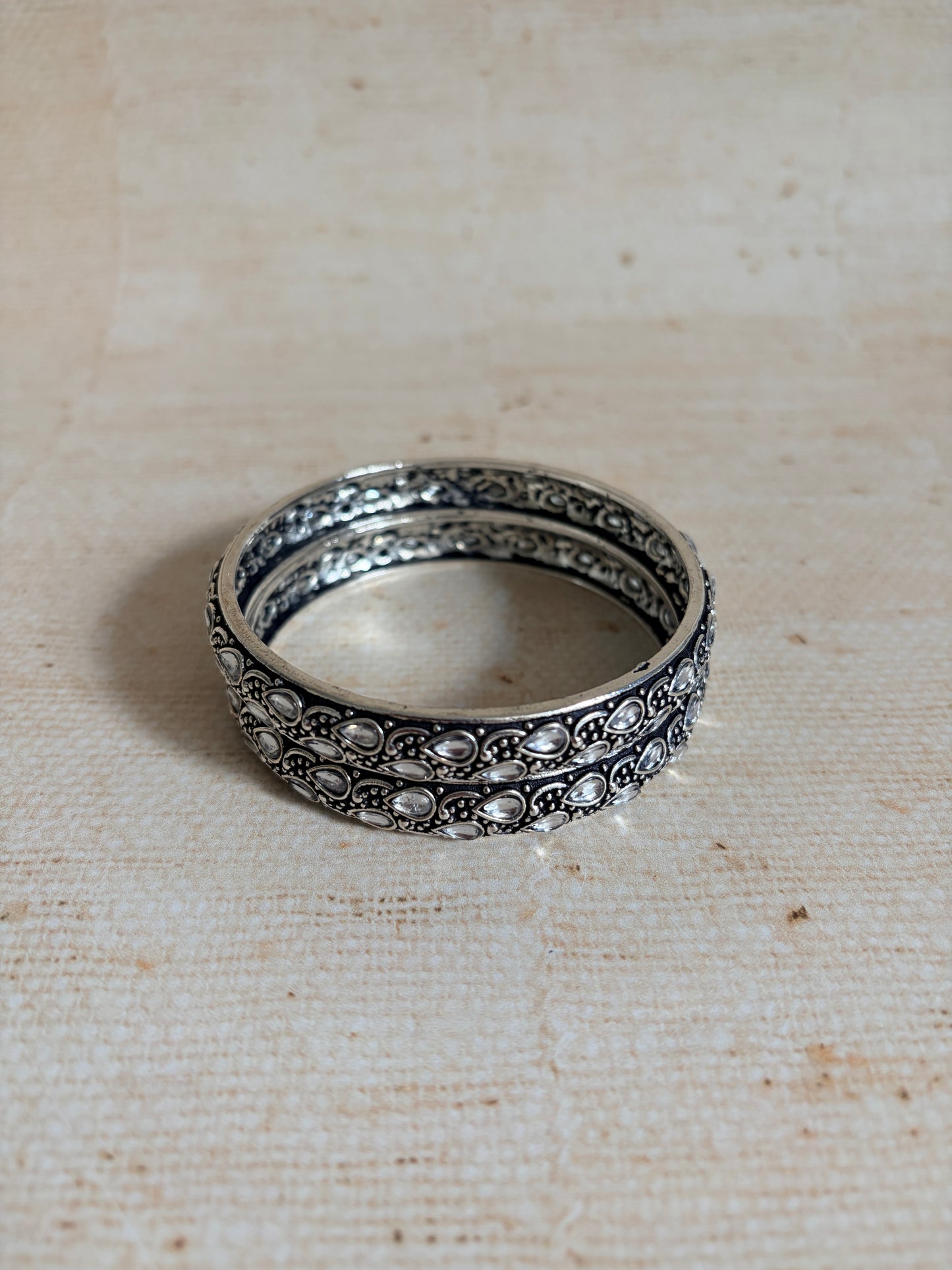 Pair Of Oxidised Silver Indian Bangles 2.8 (ST1245)