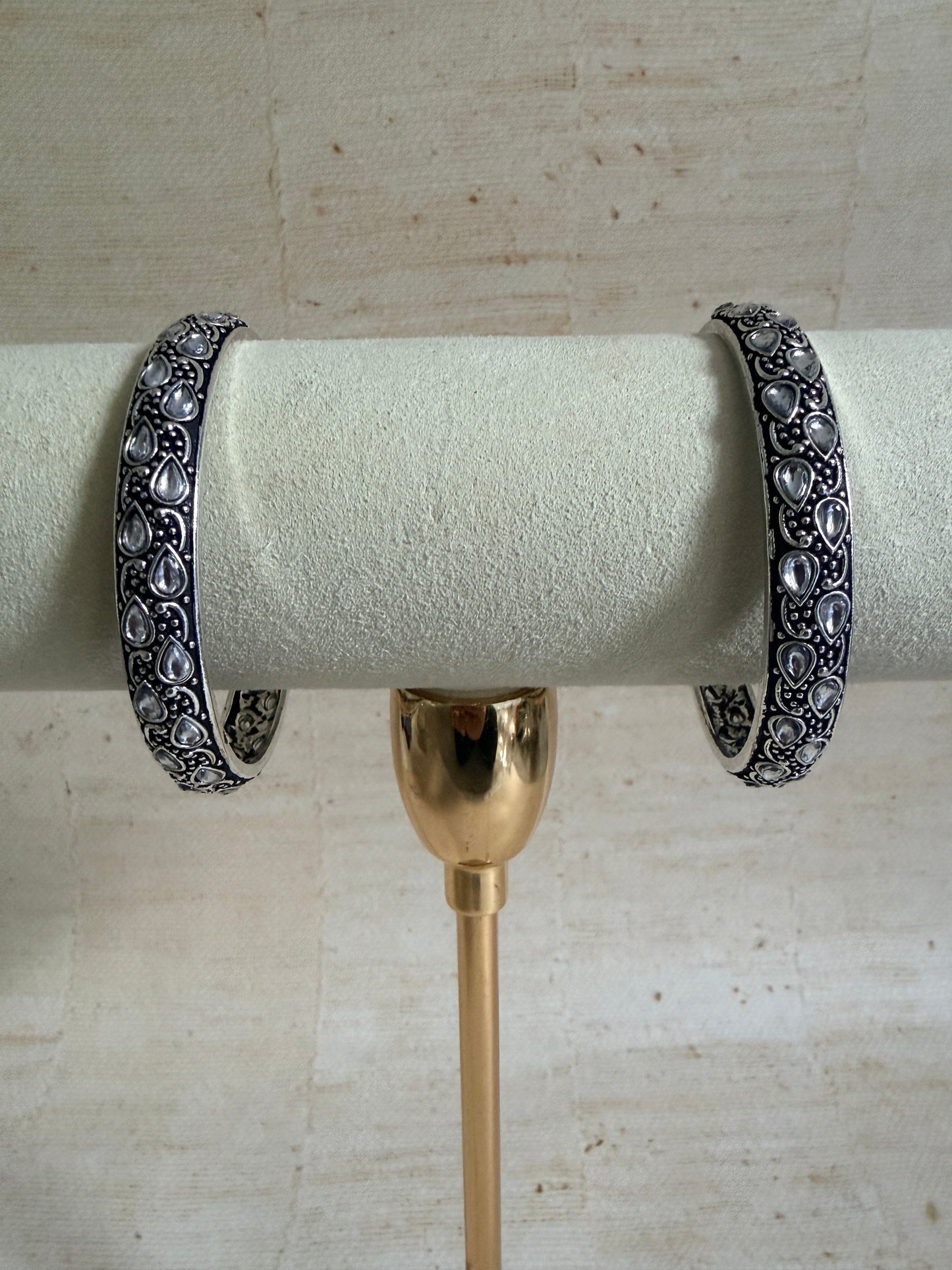 Pair Of Oxidised Silver Indian Bangles 2.8 (ST1245)