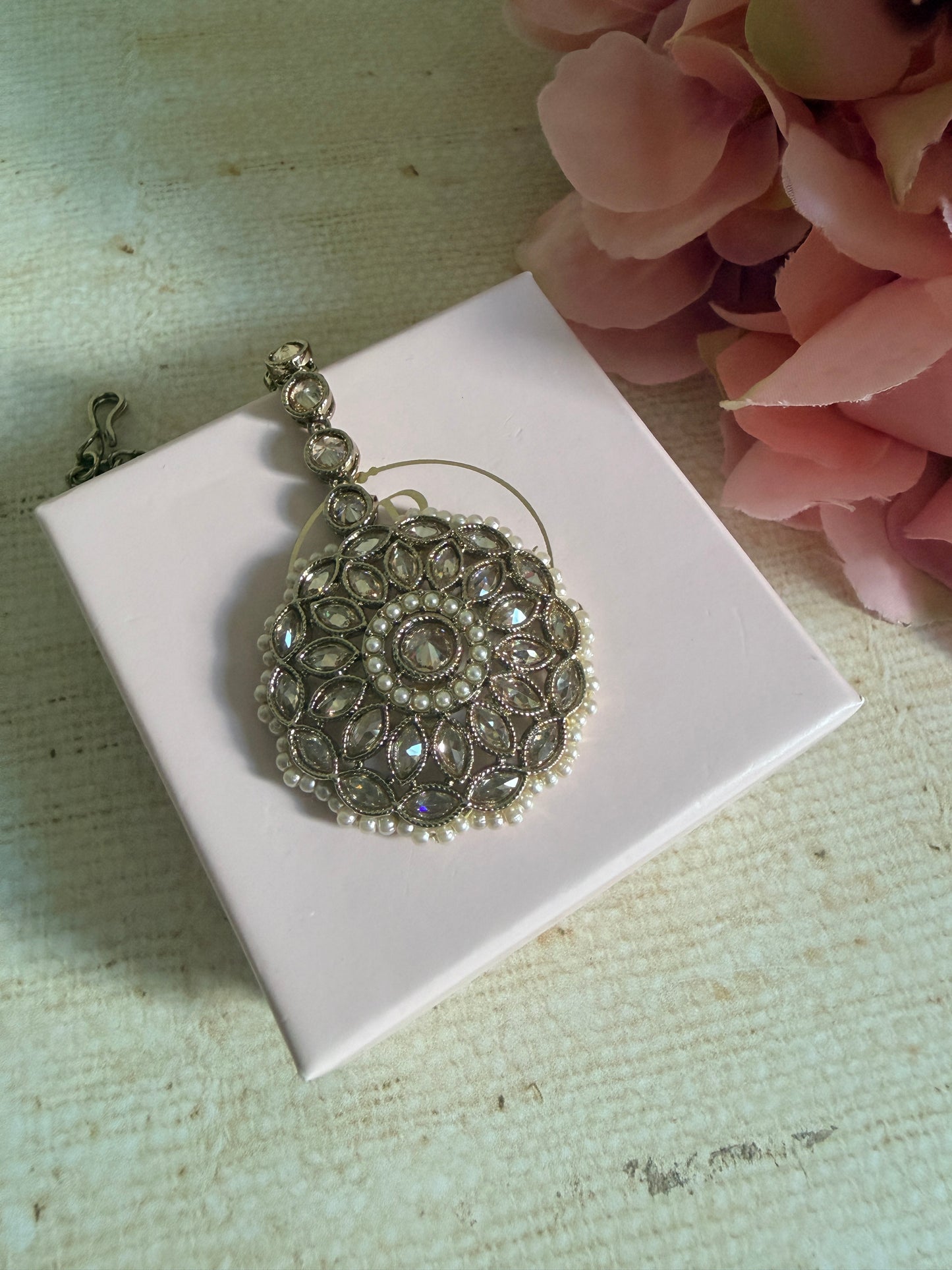 Antique Pearl Tikka (ST1241)
