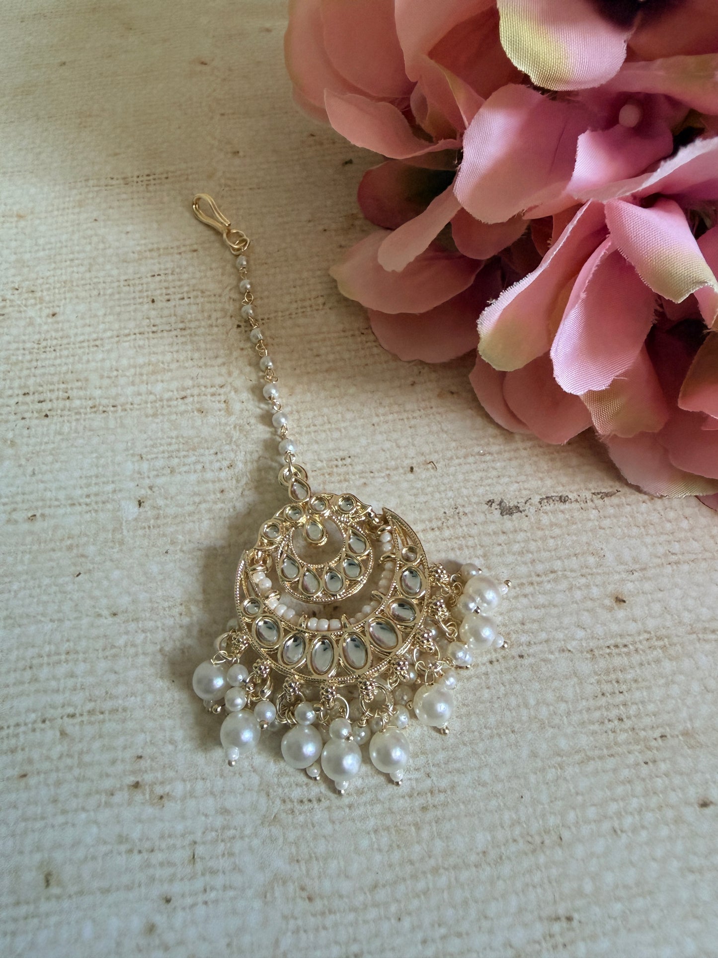 Gold Plated Pearl Tikka (ST1242)