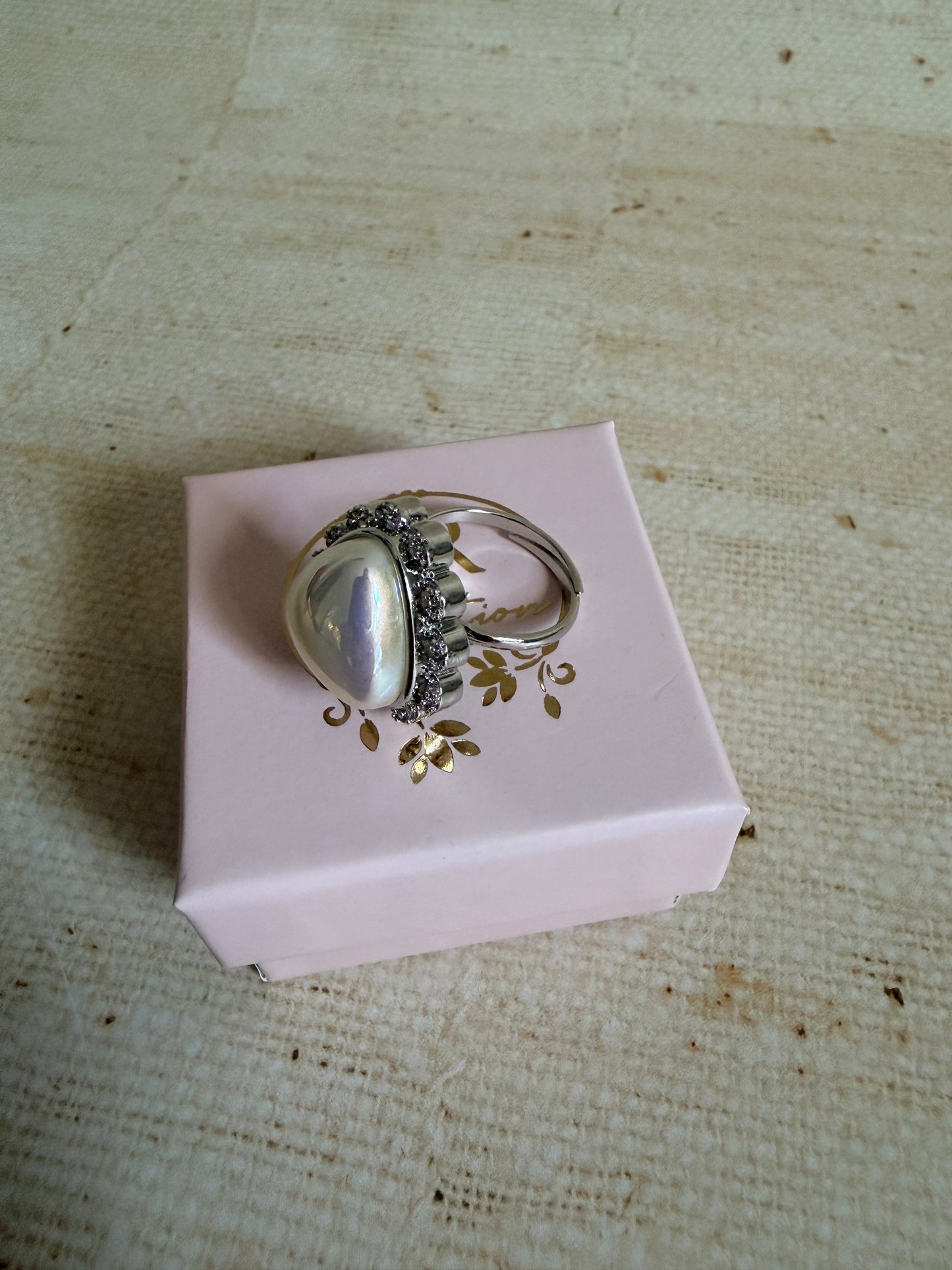 Silver American Diamond Ring (ST1246)