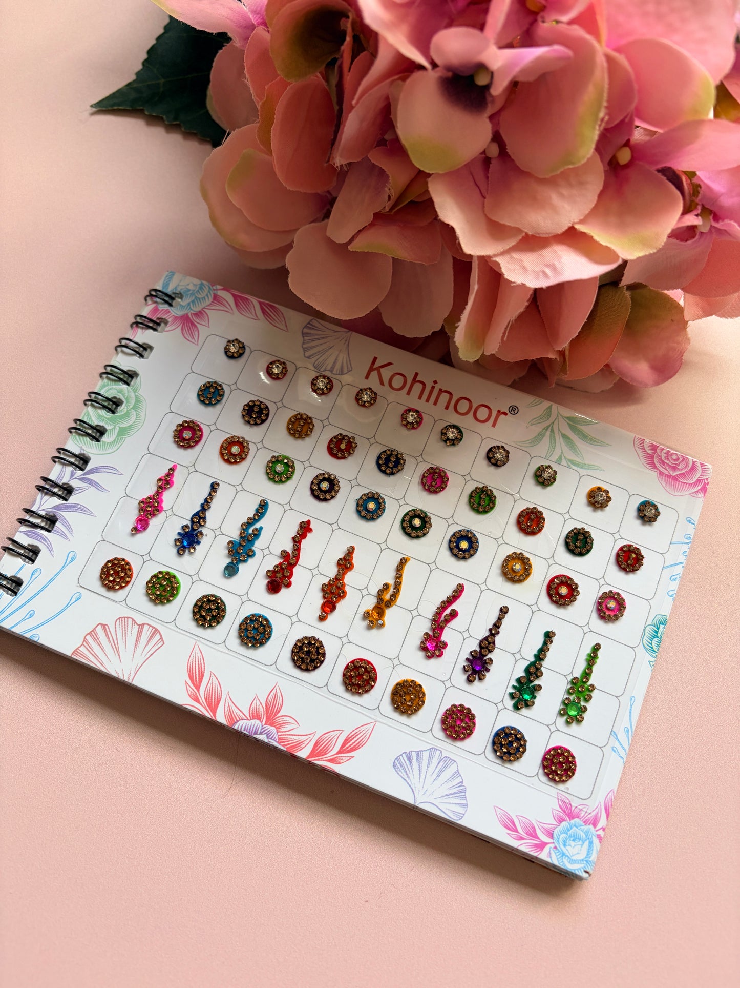 Assorted Designs 5 Page 250 Bindi Booklet (ST1249)