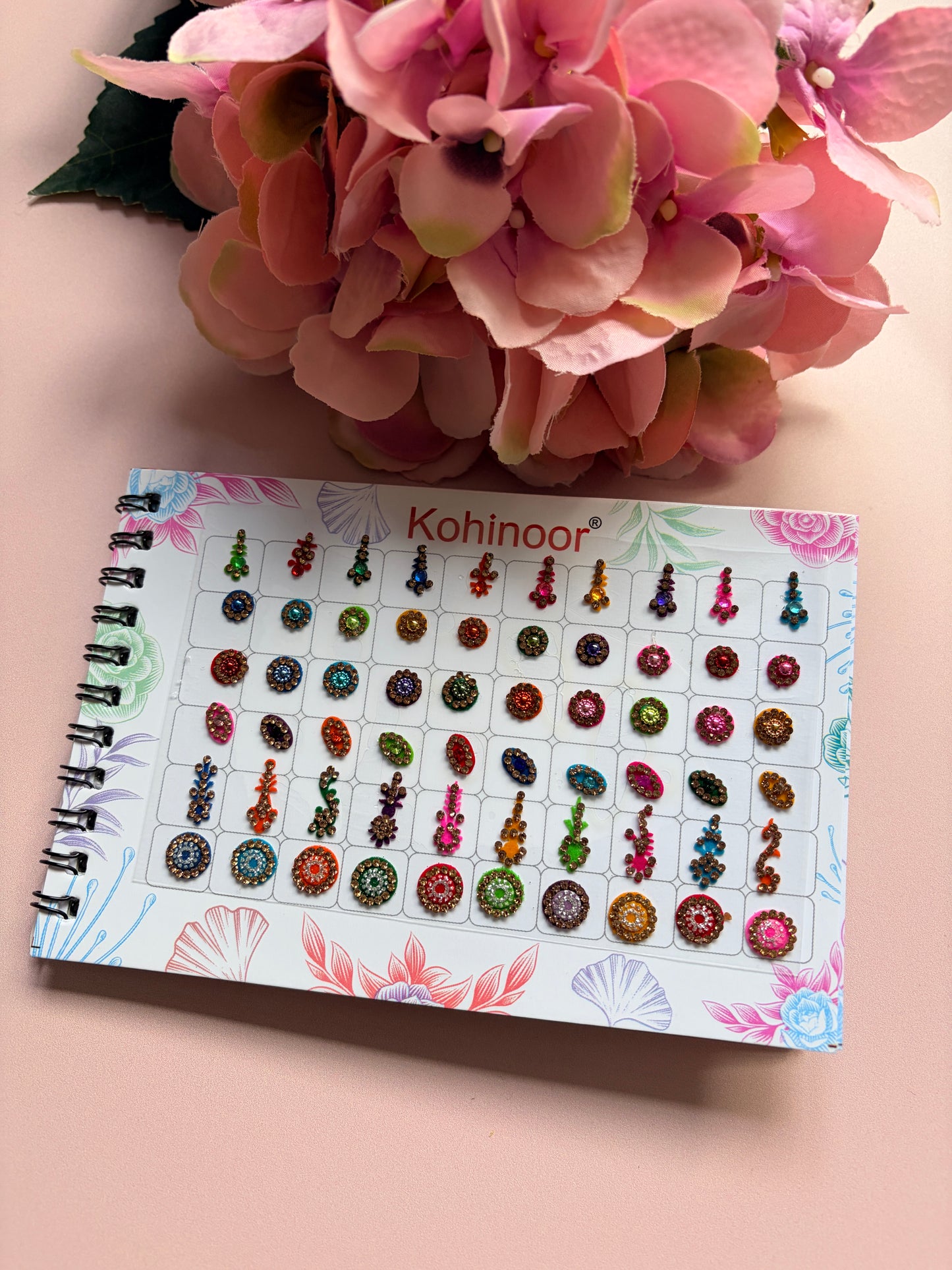 Assorted Designs 5 Page 250 Bindi Booklet (ST1249)