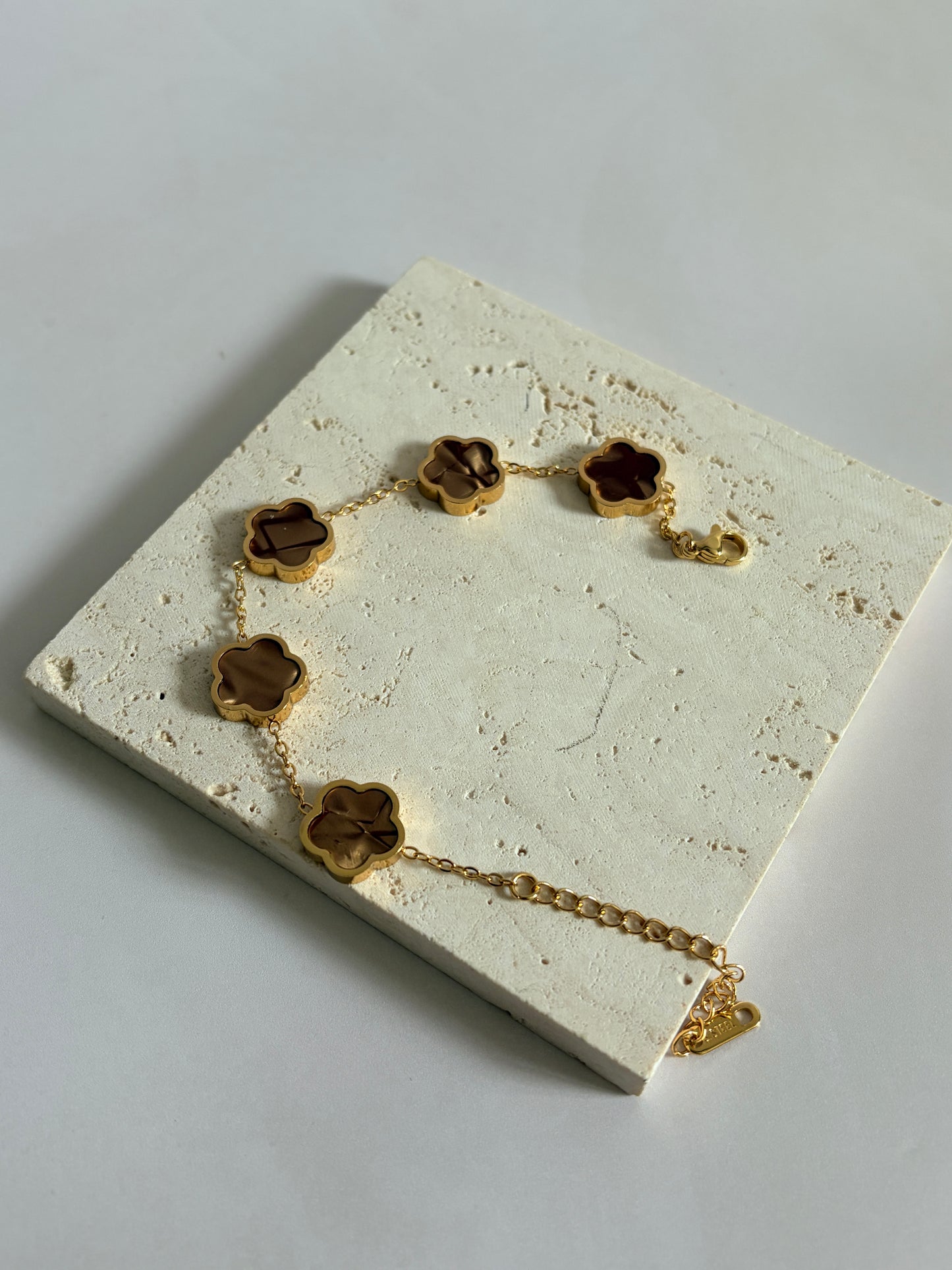 Five Leaf Clover Bracelet (ST863) (Gold Brown)