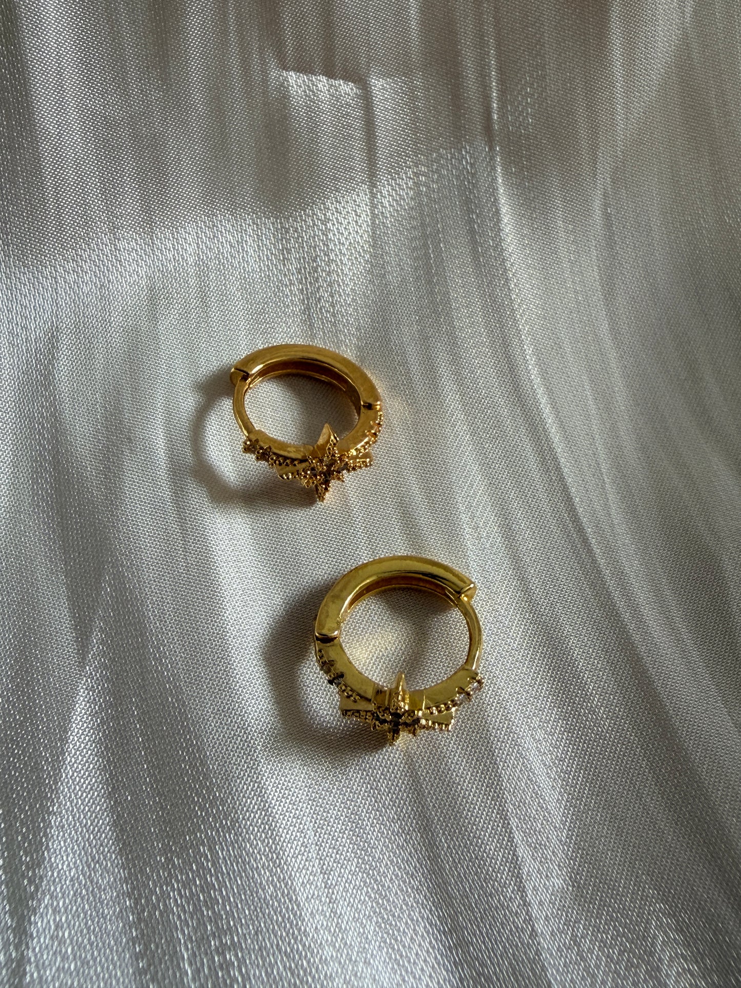 Gold Star Huggie Hoop Earrings (ST1252)