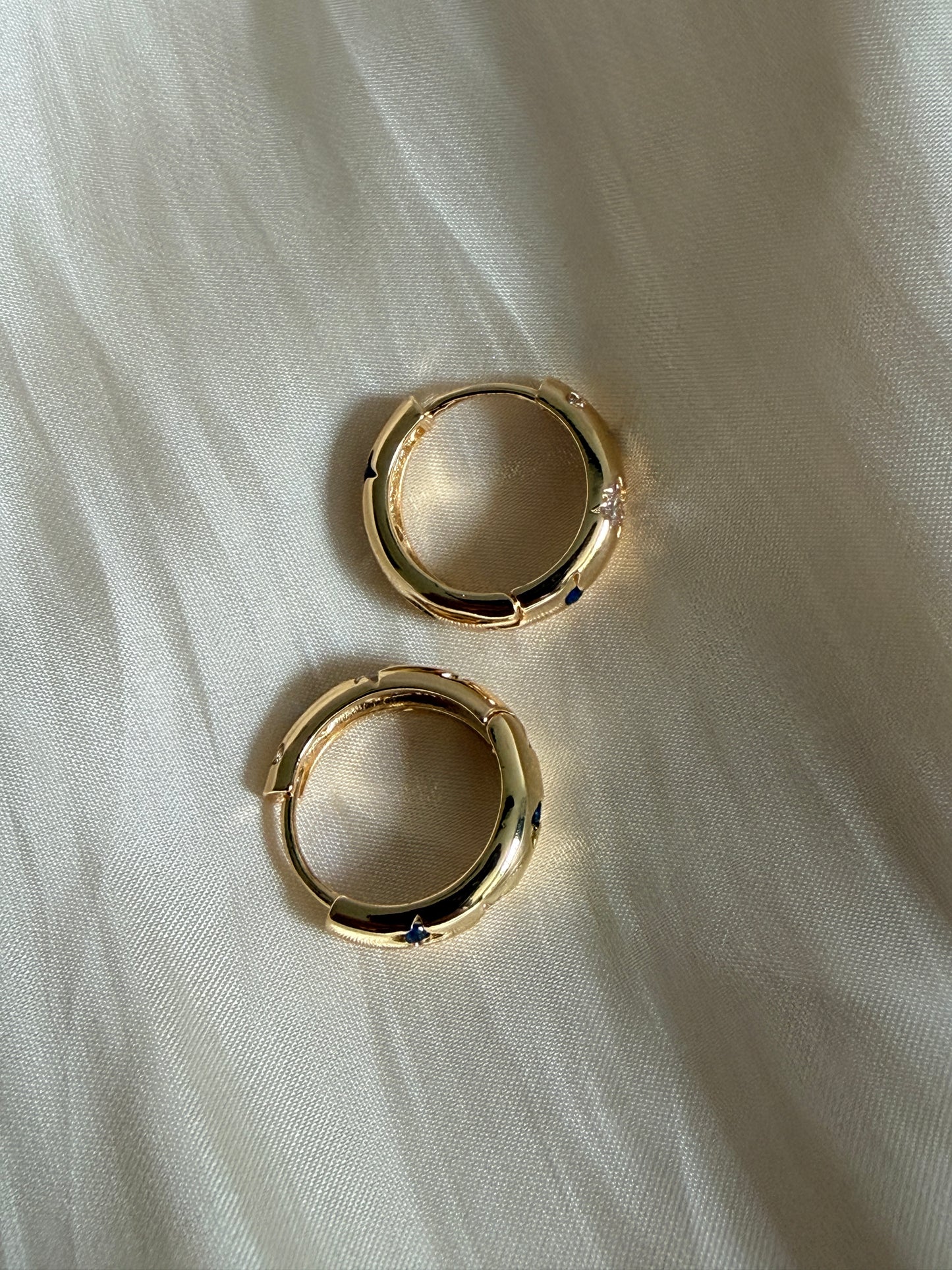 18K Gold Plated Chunky Star Huggie Hoop Earrings (ST1253)