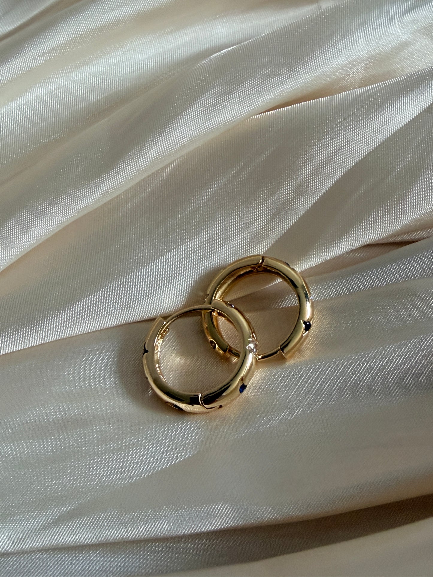 18K Gold Plated Chunky Star Huggie Hoop Earrings (ST1253)