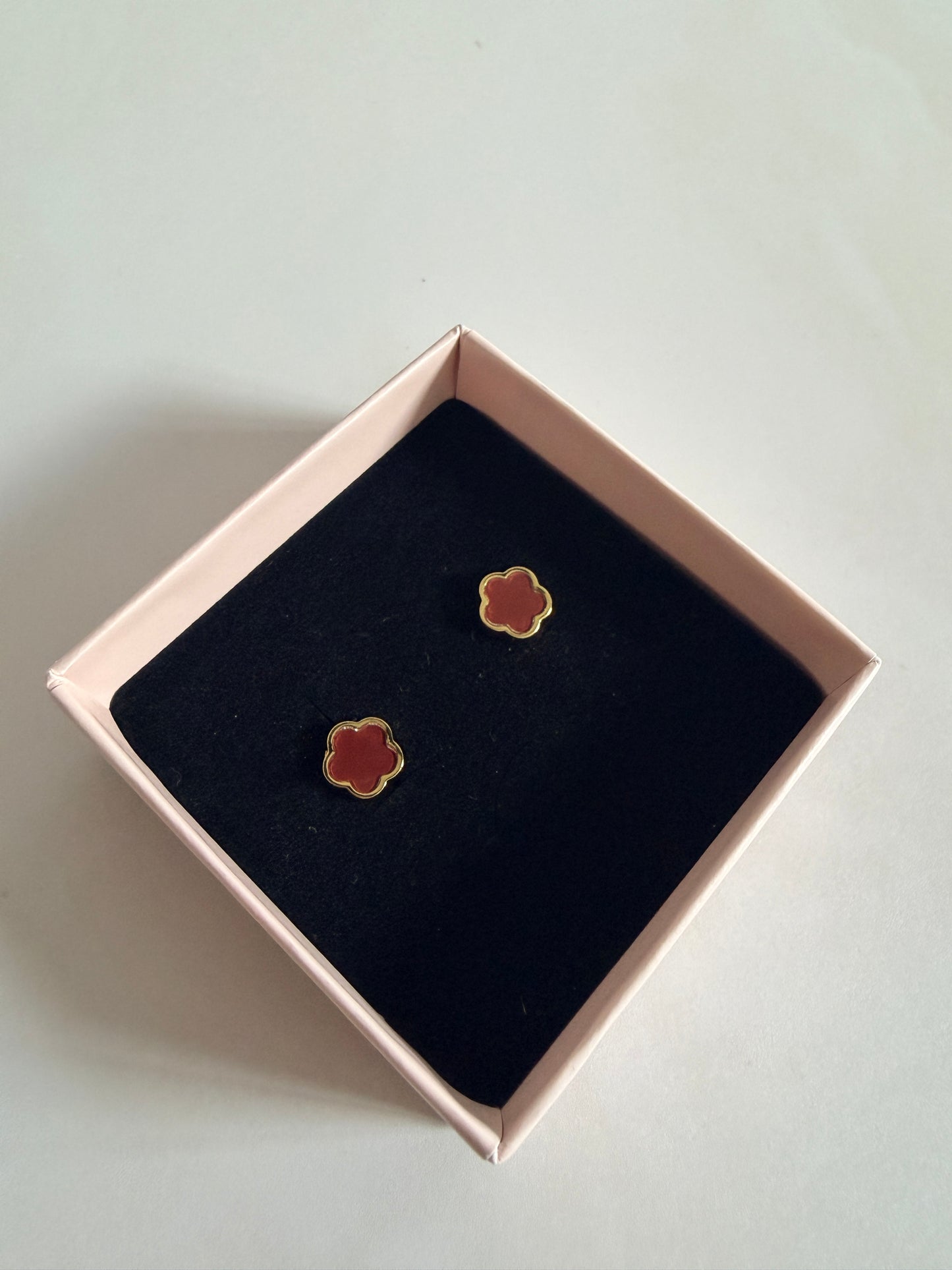 Brown Five Leaf Clover Stud Earrings (ST890)