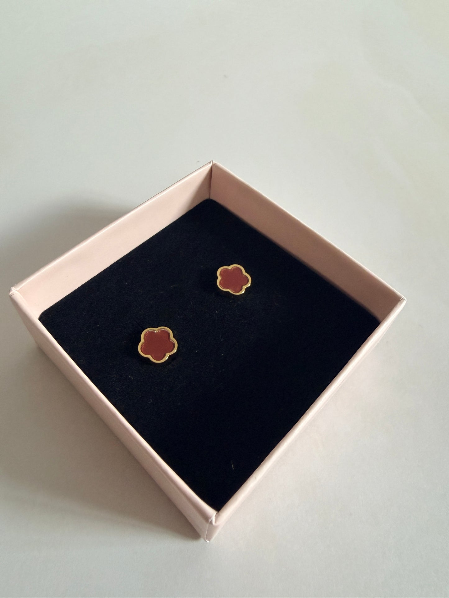 Brown Five Leaf Clover Stud Earrings (ST890)