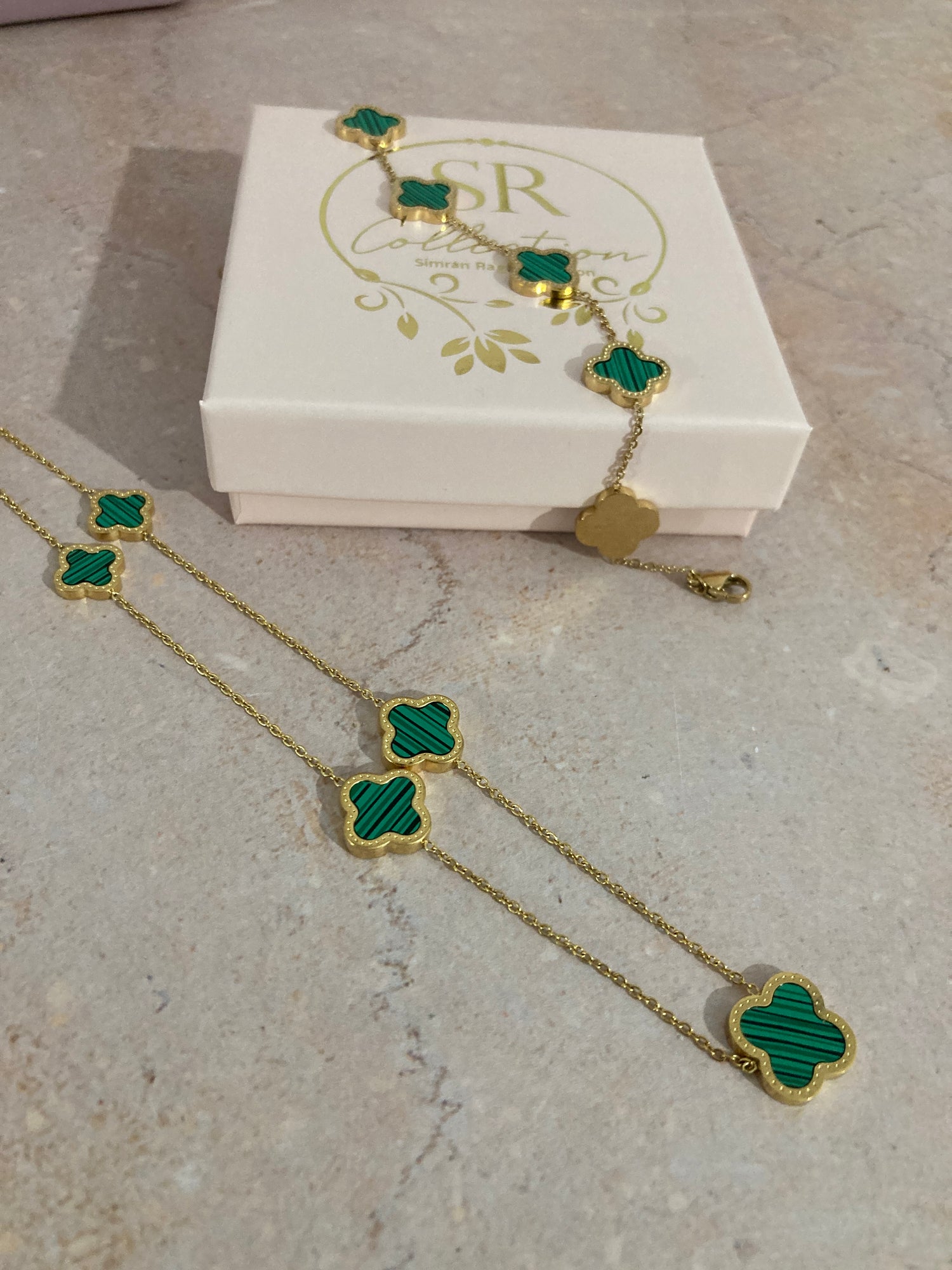 4 clover leaf necklace