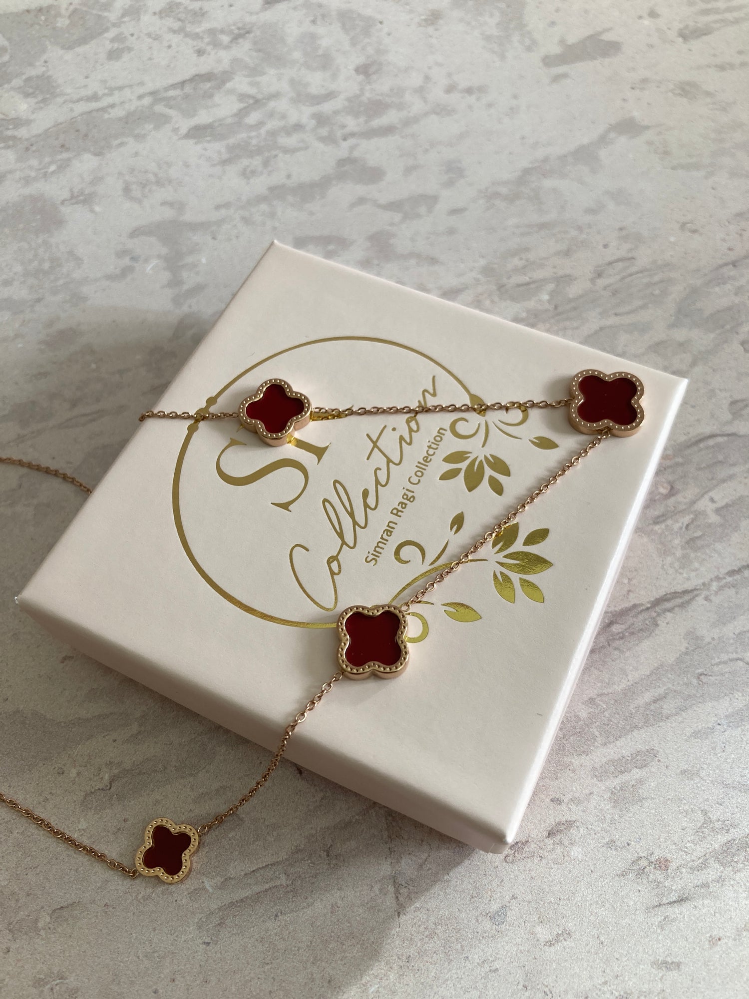 Buy Clover Necklace Gold
