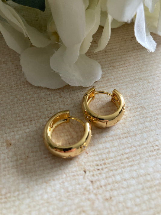 18K Gold Plated Chunky Star Huggie Hoop Earrings (ST1027)