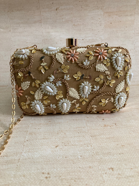 Maneet (Rectangular Clutch) (Gold) (ST812)