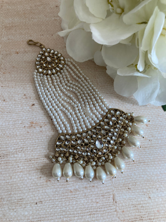 Rania Antique Gold Pearl Passa/Jhumar (ST1033)