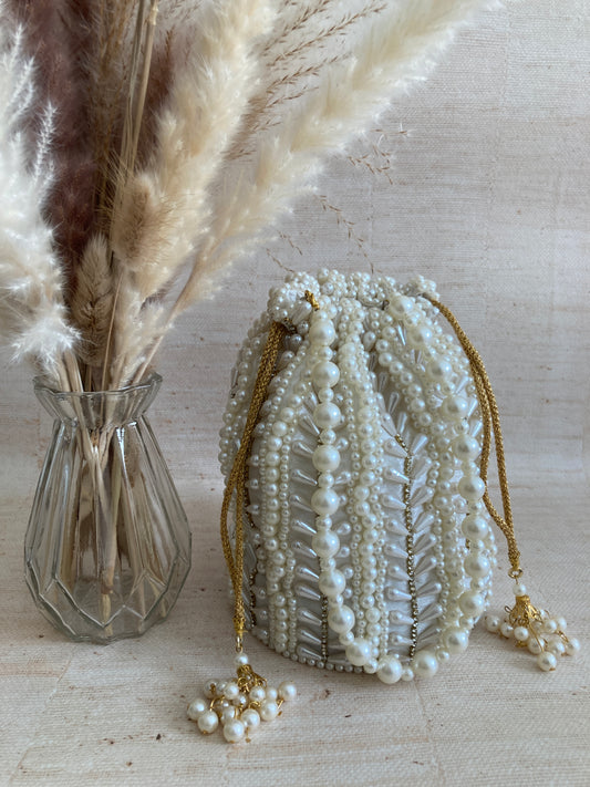 Alia Potli (Cream) (ST146)