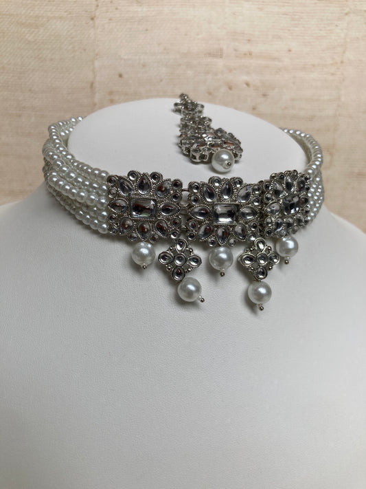 Vaani Gold Plated Kundan And Pearl Choker Set (ST1061) (Silver)