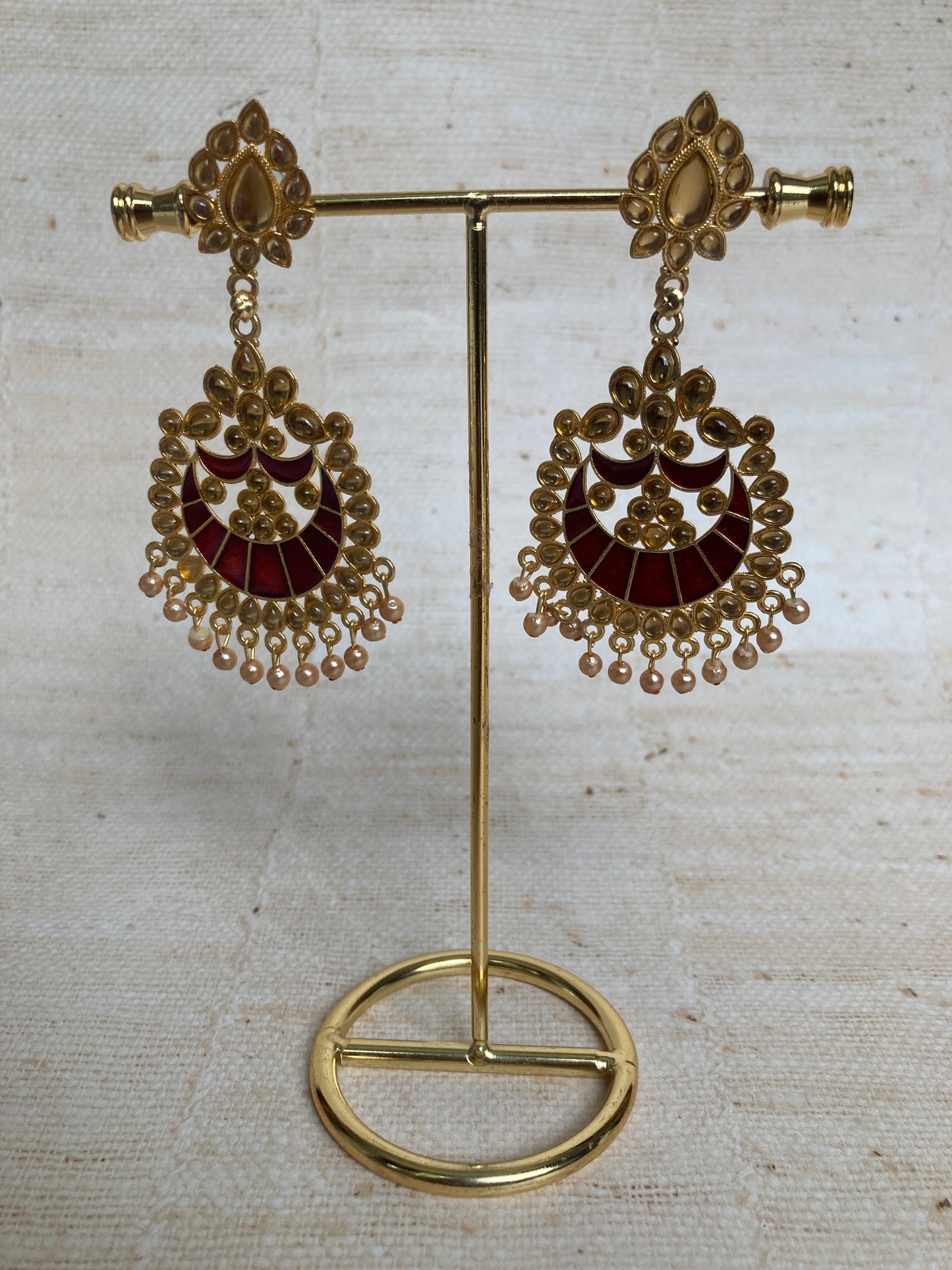 Red Kundan Pearl Earrings Tikka Set (ST1157) (Gold)