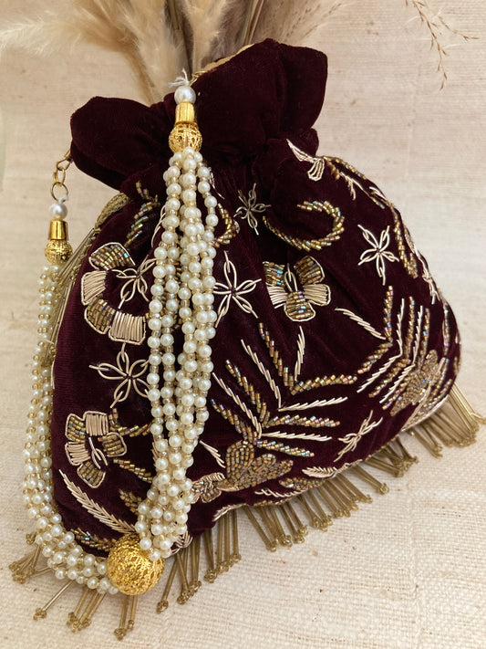 Raashi Velvet Potli (Maroon) (ST153)