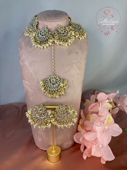 Shruti Choker Set (ST124)