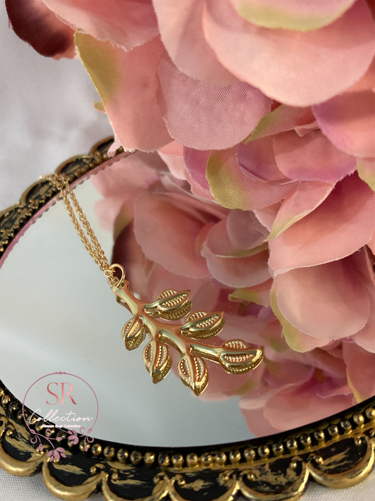 Leaf Pendant Necklace (ST201)